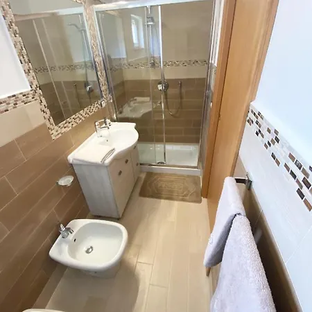 Gli Archi Vendégház *